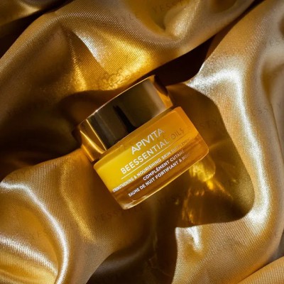 Apivita Balm Προσώπου Νύχτας 15ml – Επανορθωτικό Balm για Ενίσχυση & Ενυδάτωση κατά τη Διάρκεια της Νύχτας