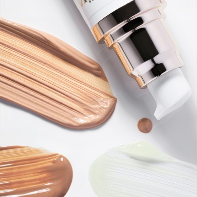 Froika Hyaluronic Silk Touch Tinted Light SPF 50+ – Αντηλιακή Κρέμα με Χρώμα & Υαλουρονικό Οξύ