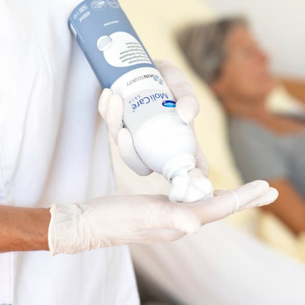 HARTMANN MoliCare® Skin Cleansing Foam 400ml – Αφρός Καθαρισμού Χωρίς Νερό Ευαίσθητη Περιοχή 