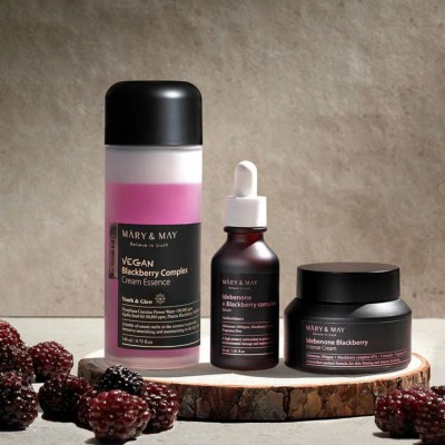 Mary & May Vegan Blackberry Complex Cream Essence 140ml – Διφασική Ενυδάτωση & Αντιοξειδωτική Φροντίδα για Λαμπερή Επιδερμίδα