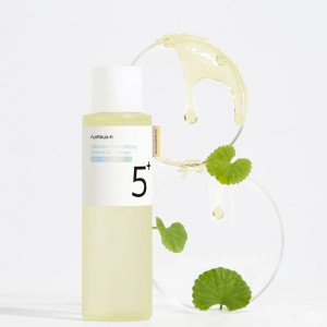 Numbuzin No. 5+ Vitamin Boosting Essential Toner 200ml - Ενεργοποιητής Λάμψης & Αντιοξειδωτική Λοσιόν Βιταμινών Καθαριστικά