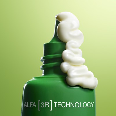 Nuxe Nuxuriance Ultra Κρέμα Ματιών & Χειλιών 15ml – Στοχευμένη Αντιγηραντική Φροντίδα για Λεπτές Ζώνες