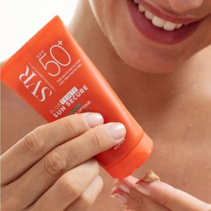 SVR Sun Secure Blur SPF50+ Tinted Mousse Cream 50ml – Αντηλιακή Mousse με Χρώμα Αντηλιακά