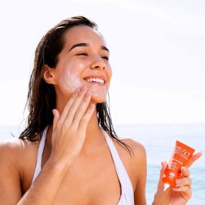SVR Sun Secure Fluide SPF50+ 50ml – Αντηλιακό Προσώπου για Ευαίσθητες Επιδερμίδες 