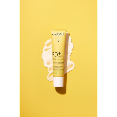 Caudalie Very High Protection Lightweight Cream SPF50+ - Αντηλιακή Κρέμα για Ευαίσθητο Δέρμα